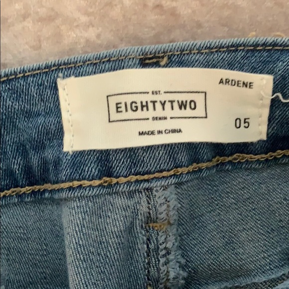 Light skinny Overalls - Picture 3 of 3